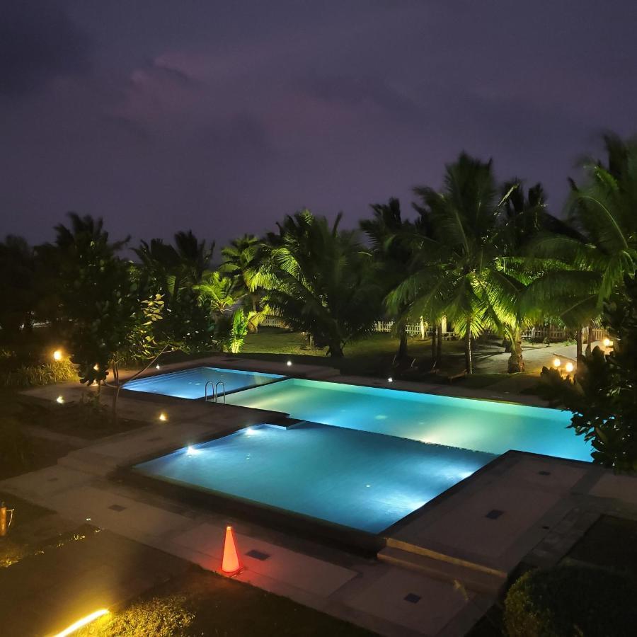Beach Front Paradise Nilaveli Ngoại thất bức ảnh